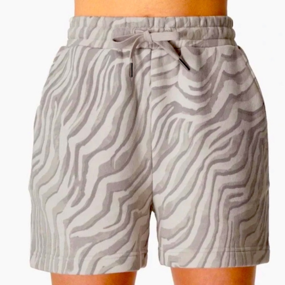 Sweaty Betty Grey Zebra Organic Cotton French Terry Shorts - Picture 2 of 11